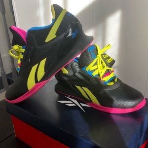 Reebok Lifter sneakers size 7.5 male in great condition!